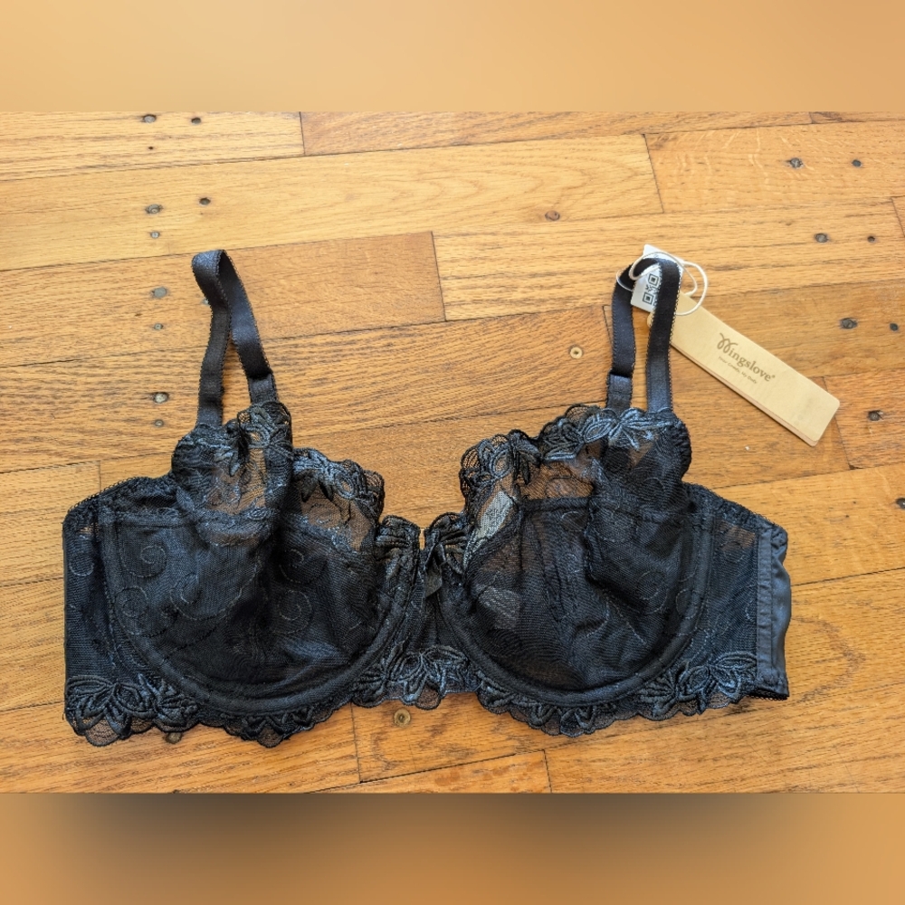 NWT Wingslove Black Lace Underwire Bra